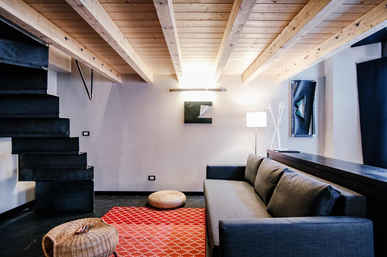 Palazzo Del Pero - The House Of Travelers Apartment Como Exterior photo